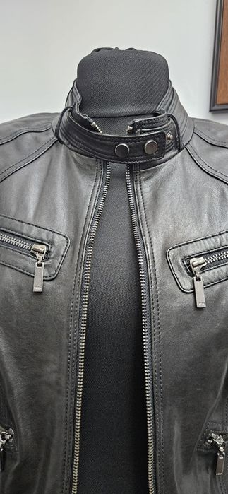 Desa                              .