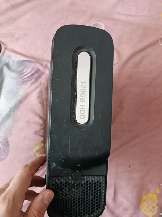 Vand xbox360 fumctionabil poti sa te joci jocuri