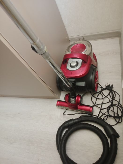 Pelisos Lg model b/u sotiladi