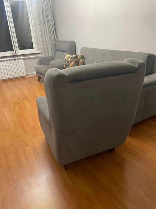 Продам диван и 2 кресла