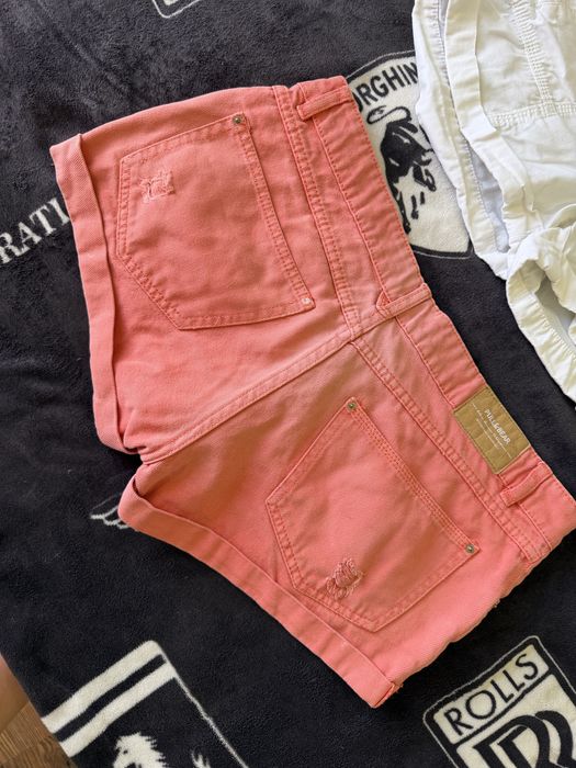Продам женские вещи шорты pull&bear оригинал