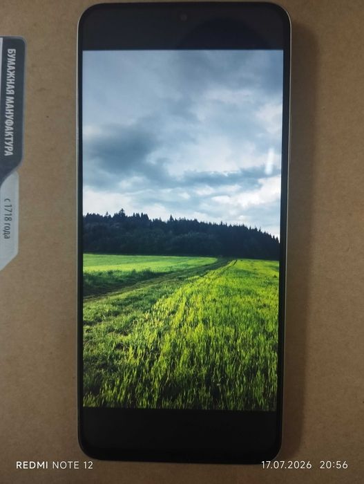 Телефон Huawei nova 13i