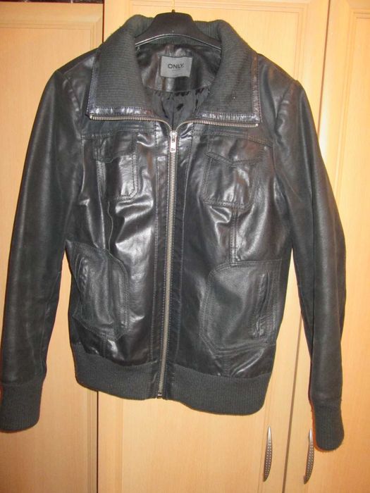 Яке ONLY естествена кожа