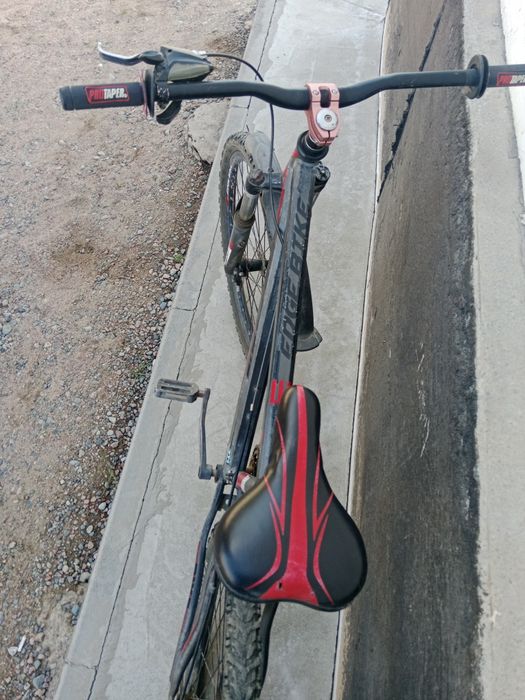 Продаю велик Edge bike стант