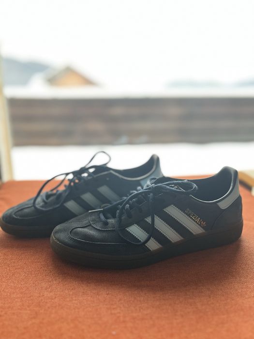 Pantofi Sport Adidas Spezial.