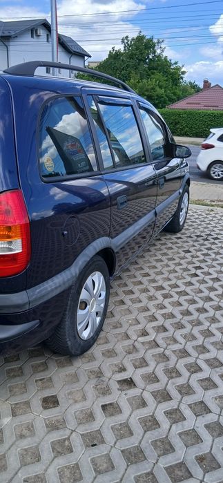 Vand opel zafira1.6 16v 2001, 7 locuri
