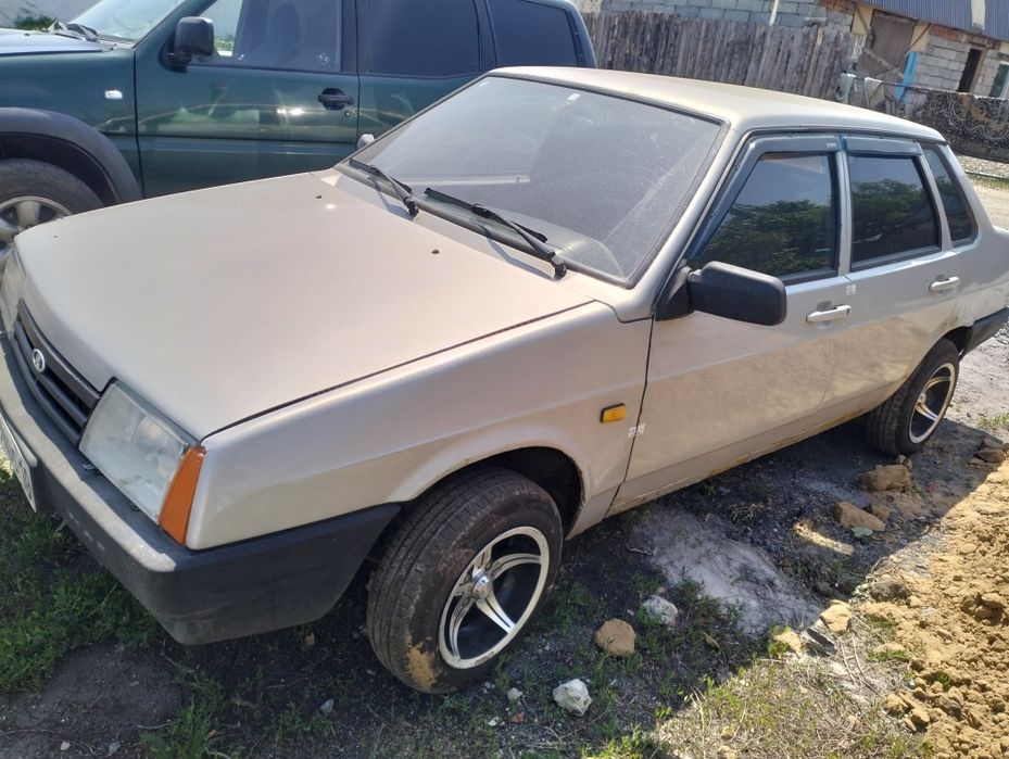 Продам ВАЗ 21099