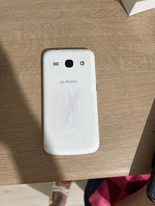 Продам сотовый телефон