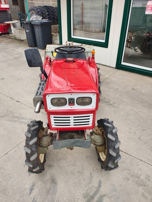 трактор YANMAR YM11D