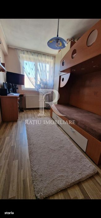 Apartament cu 3 camere | Zona Universității | Oradea