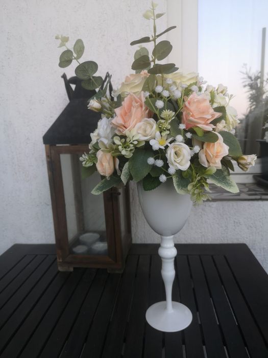 Аражировки изкуствени цветя