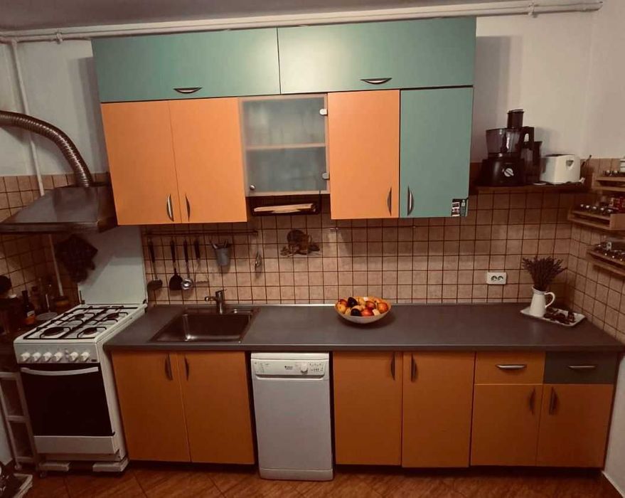 Vand Bucatarie in Stare Foarte Buna (Otopeni)