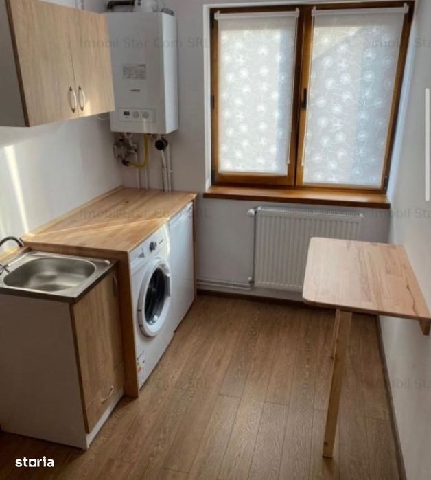 Apartament 6 camere, garaj și grădină în Centru