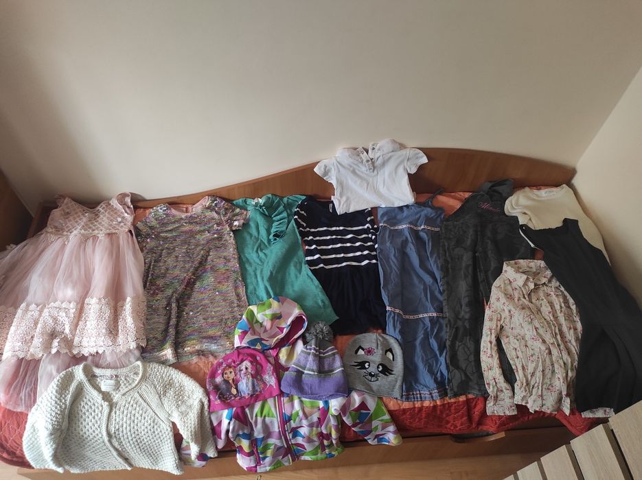 Lot fete 6-7 ani (marime 122)