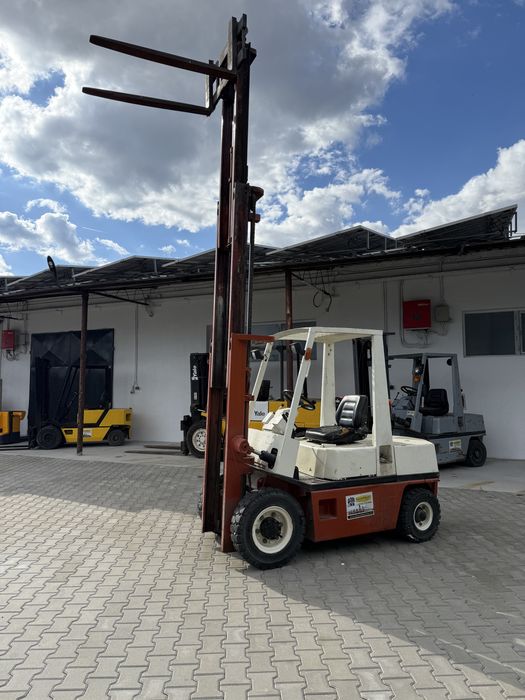 Inchiriem stivuitoare 1-6 tone diesel gaz sau electric