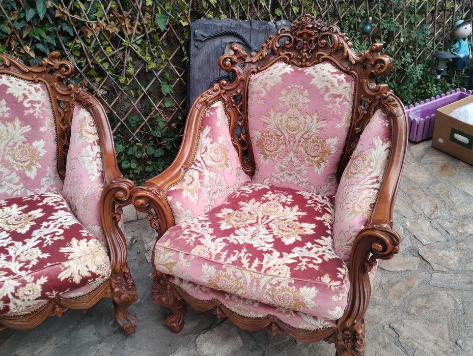 БАРОКОВА ГАРНИТУРА -диван ,2 кресла