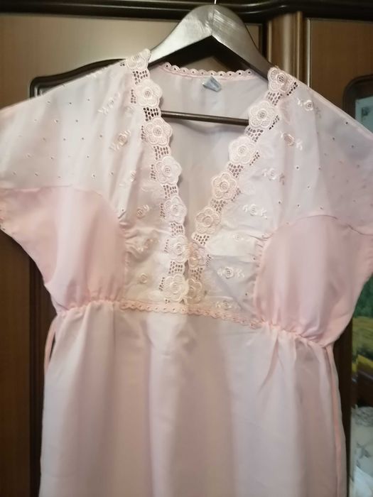 Нощница с наметало