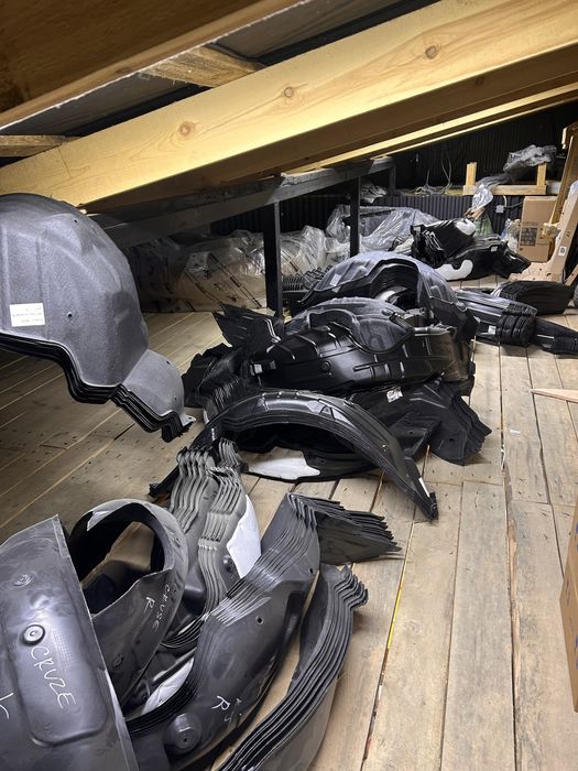 Camry-30/35/40/45/50/55/70/75 Подкрыльники