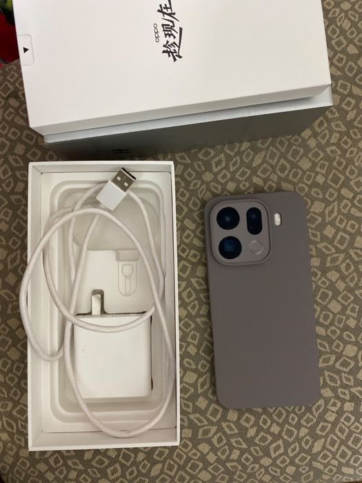 Продается Oppo Find X9 Pro 12/256 gb