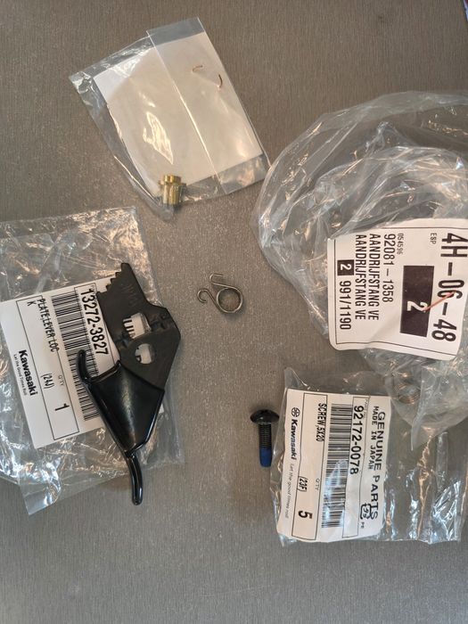 НОВ Комплект Ръчна Спирачка за Kawasaki KFX700