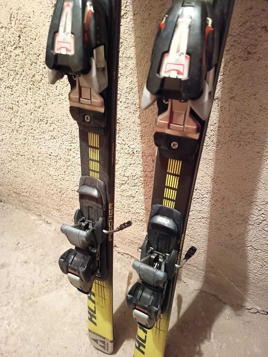 Ски с автомати .