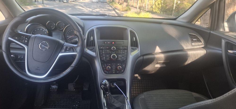 Vand Opel Astra j