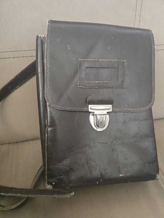 Офицерска чанта ..