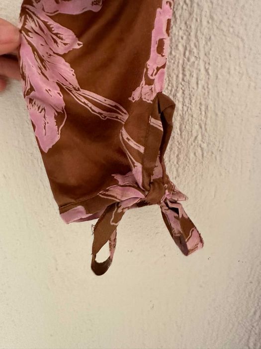 Копринена рокля на цветя