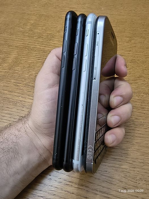 Telefoane Disponibile - iPhone 7 și BlackBerry Classic