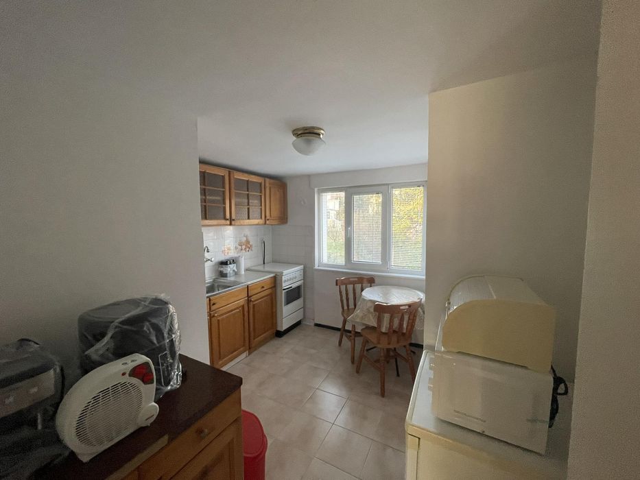 Тристаен апартамент, под наем, м-т Траката