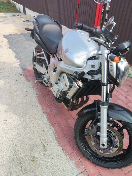 Vând Yamaha fz6 din 2005