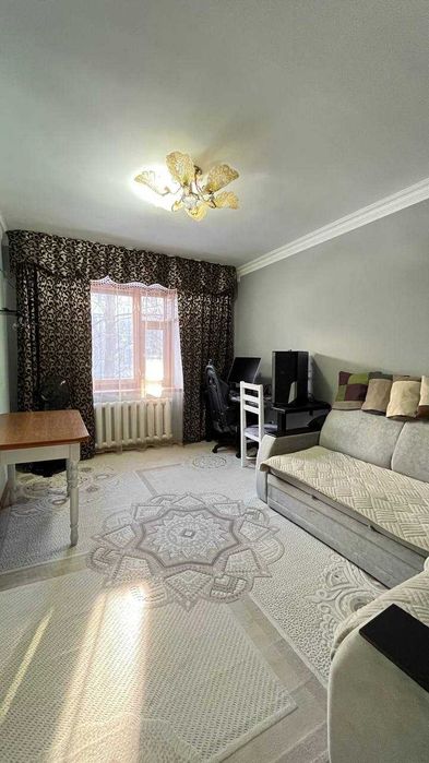 Продам 4 комнатную малая Алия