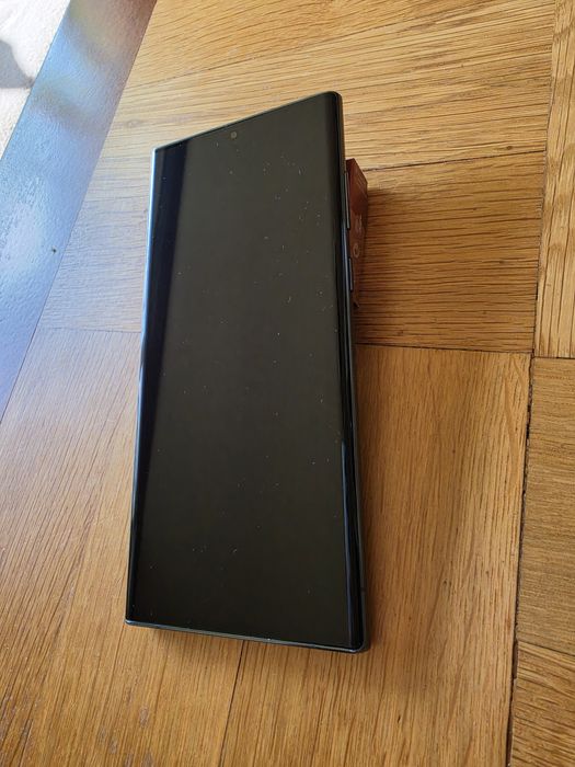 Samsung S22 Ultra Green, части, проблем платка.