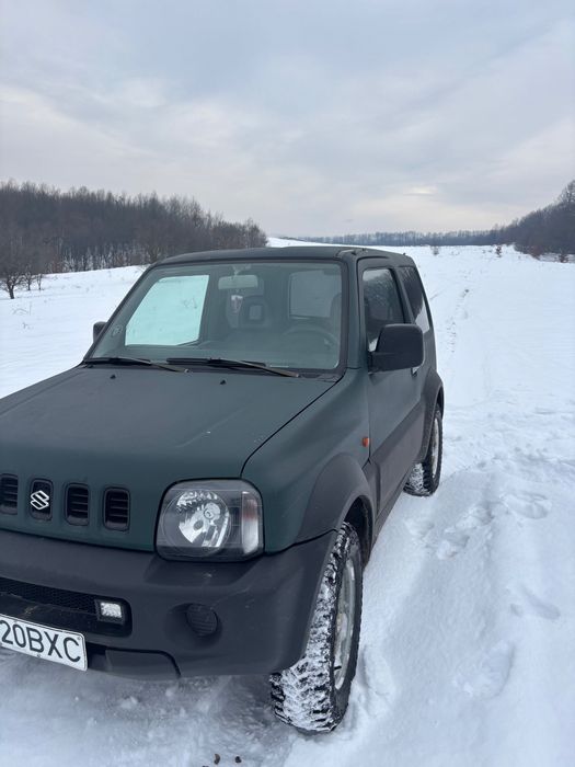 Vând Suzuki Jimny