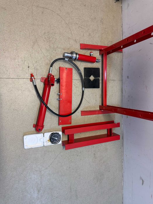 300605	Преса хидравлична 12t с манометър RD-HP03