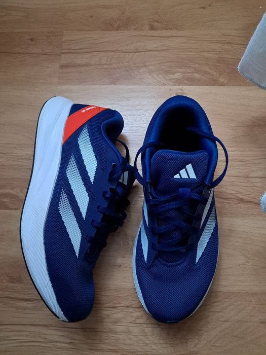 Маратонки Adidas duramo