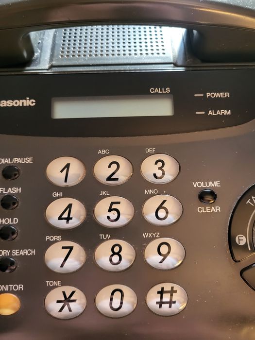 Телефон и факс Панасоник