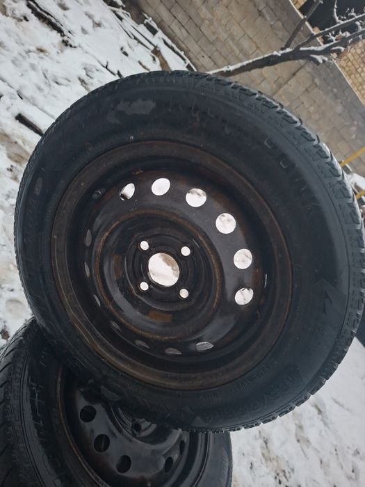 185/65/R14 зимний балон с дисками