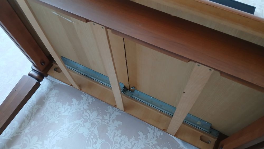 Стол дубовый новый.  Польша