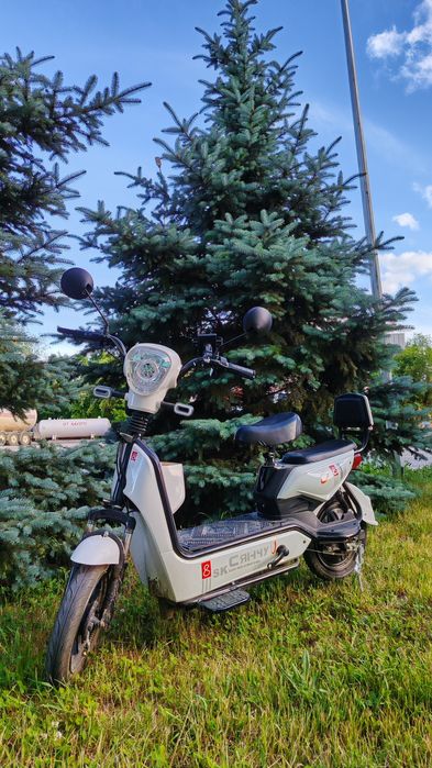 Продаю электромопед sk8