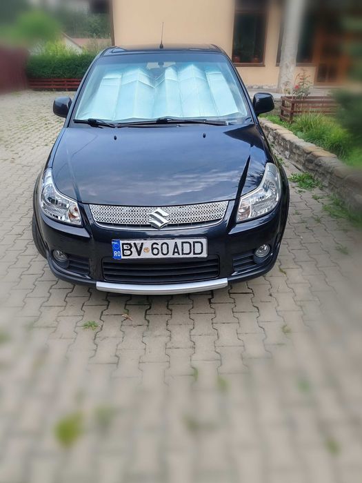 Vând Suzuki SX4