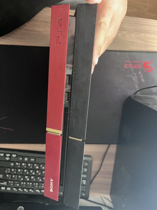 продам ps4 fat 512gb
