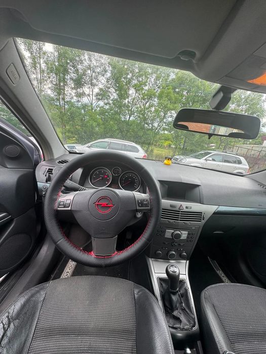Opel Astra H 2005