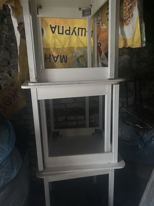Продам стол стулья