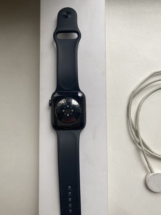 продам apple watch series 6 44mm