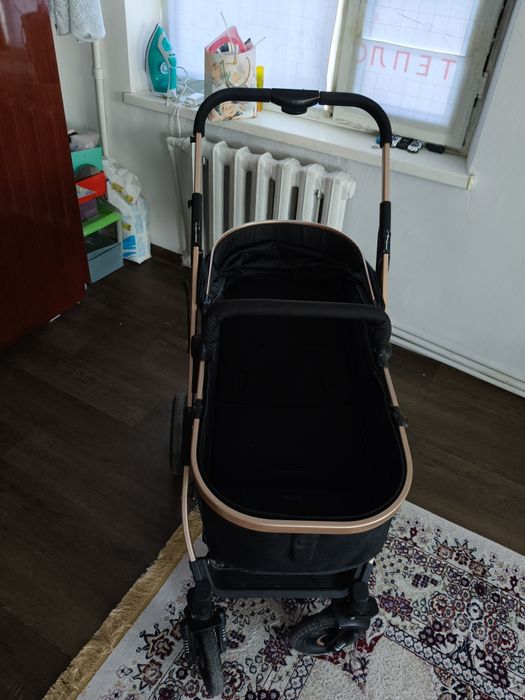 Продам коляску б/у
