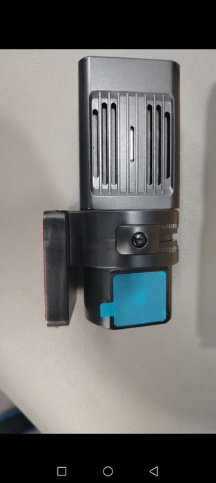 Внутри камеры есть GPS