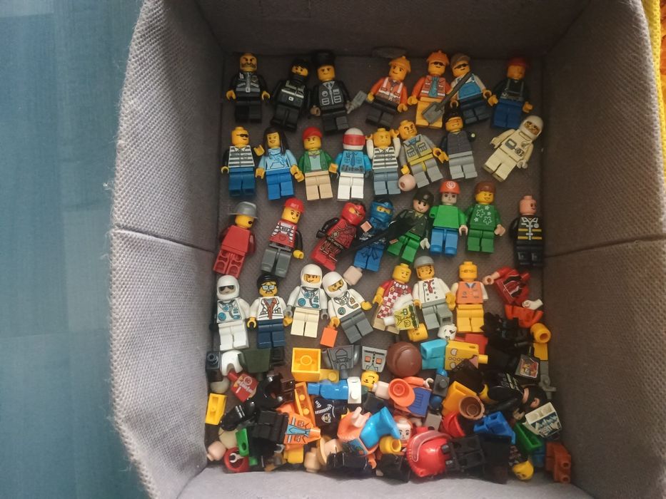 Vând lego in stare buna