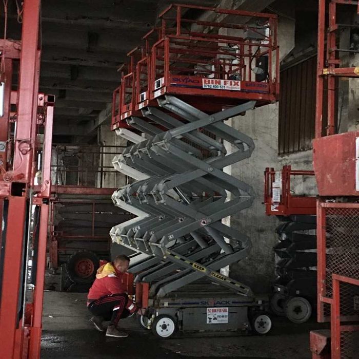 Inchiriere/Vanzare nacele electrice si diesel la SUPER PRET!