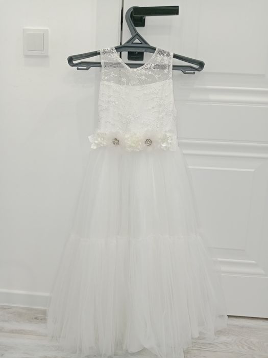 Продаётся белная платья